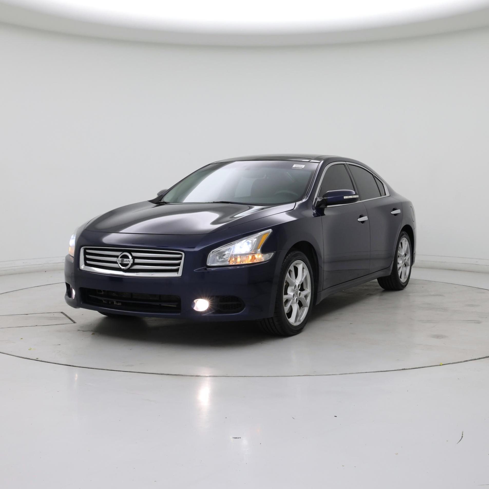 Thumbnail: 2013 Nissan Maxima - 4