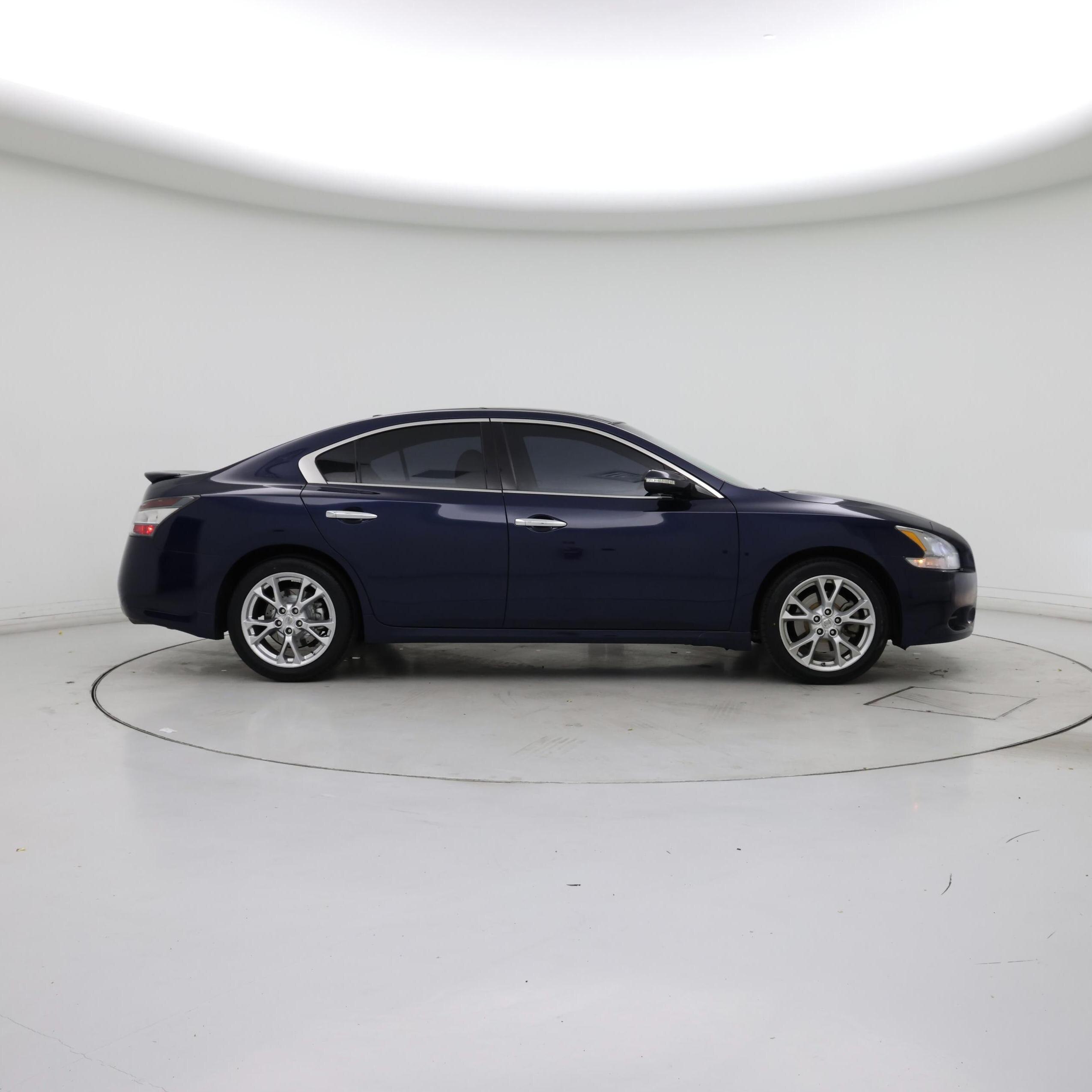 Thumbnail: 2013 Nissan Maxima - 7