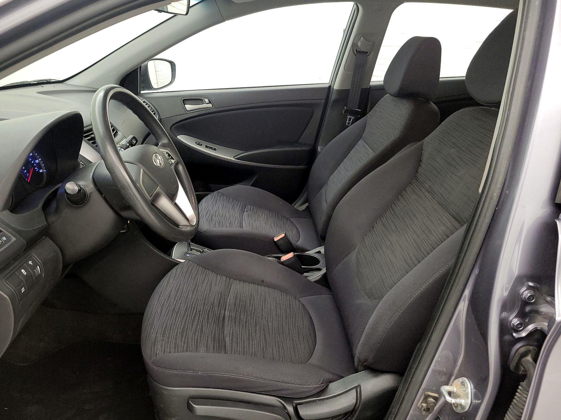 Thumbnail: 2016 Hyundai Accent - 11