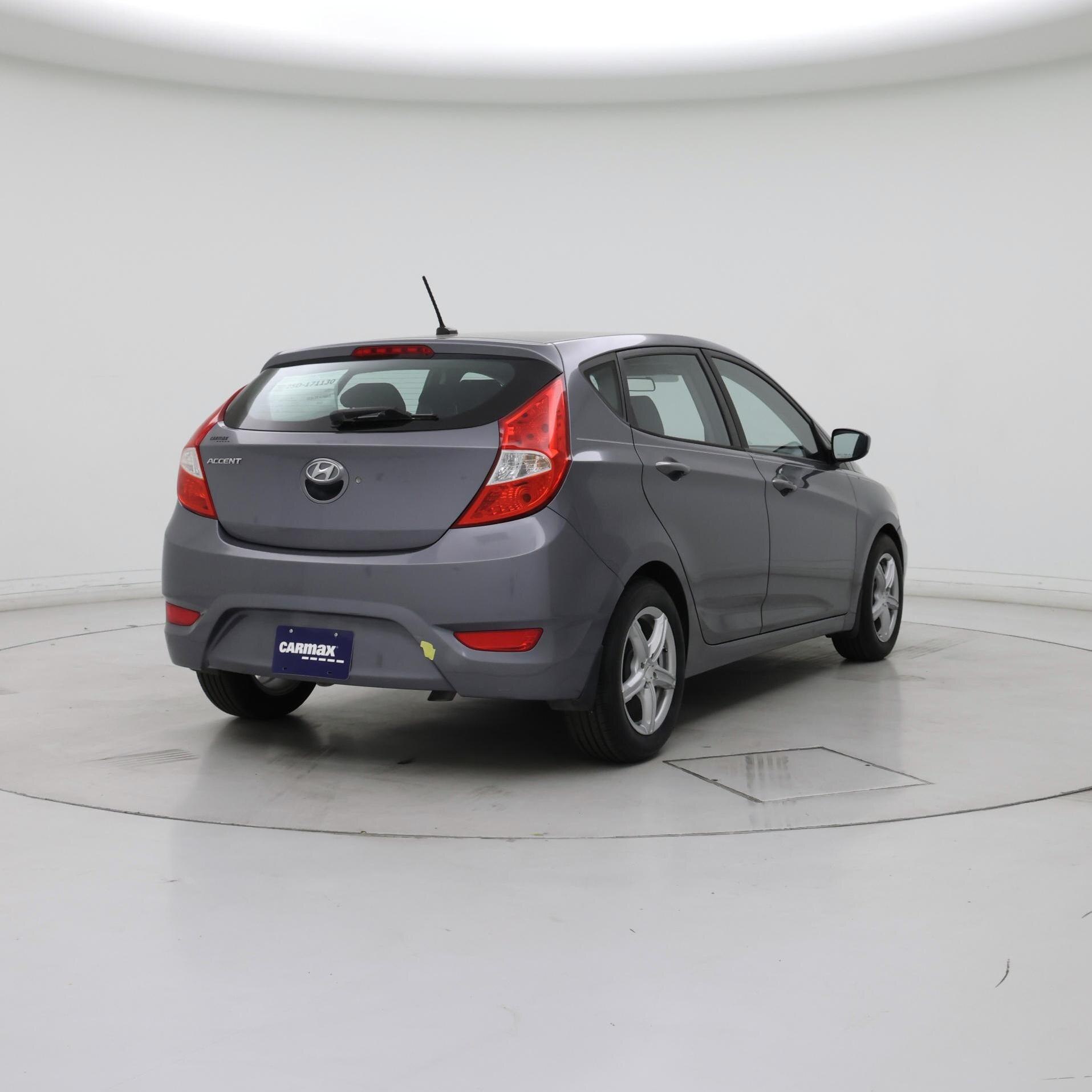 Thumbnail: 2016 Hyundai Accent - 8