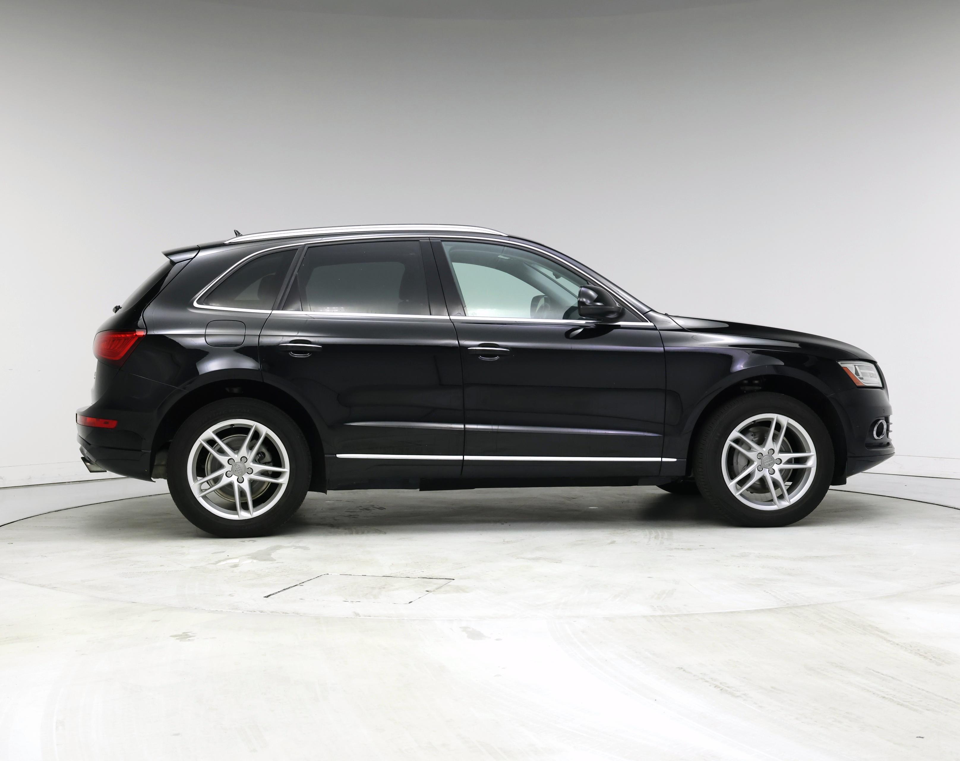 Thumbnail: 2015 Audi Q5 - 7
