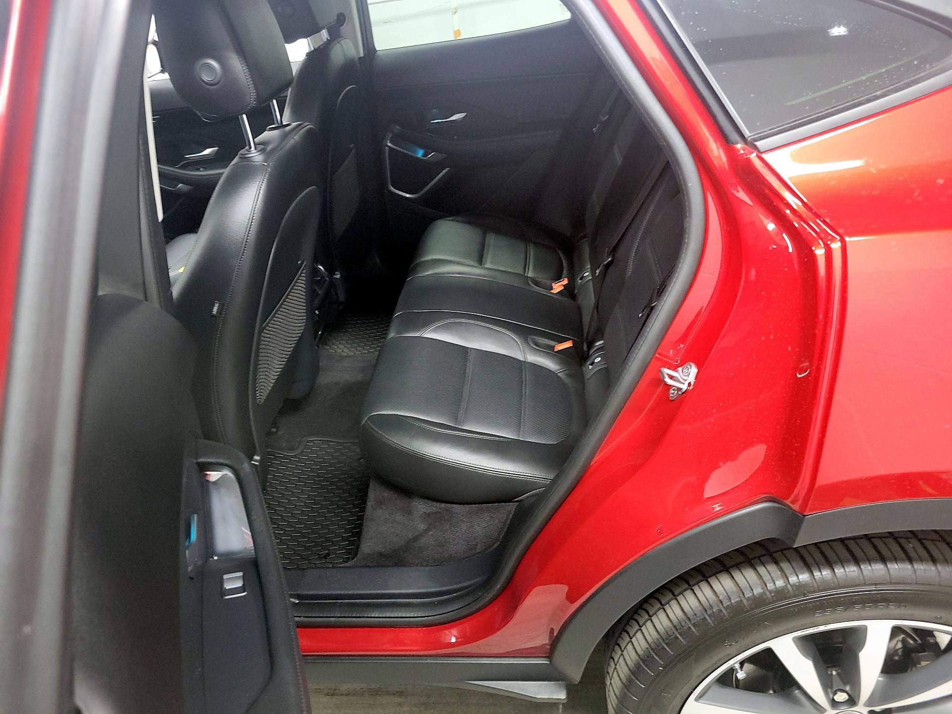 Thumbnail: 2020 Jaguar E-Pace - 20