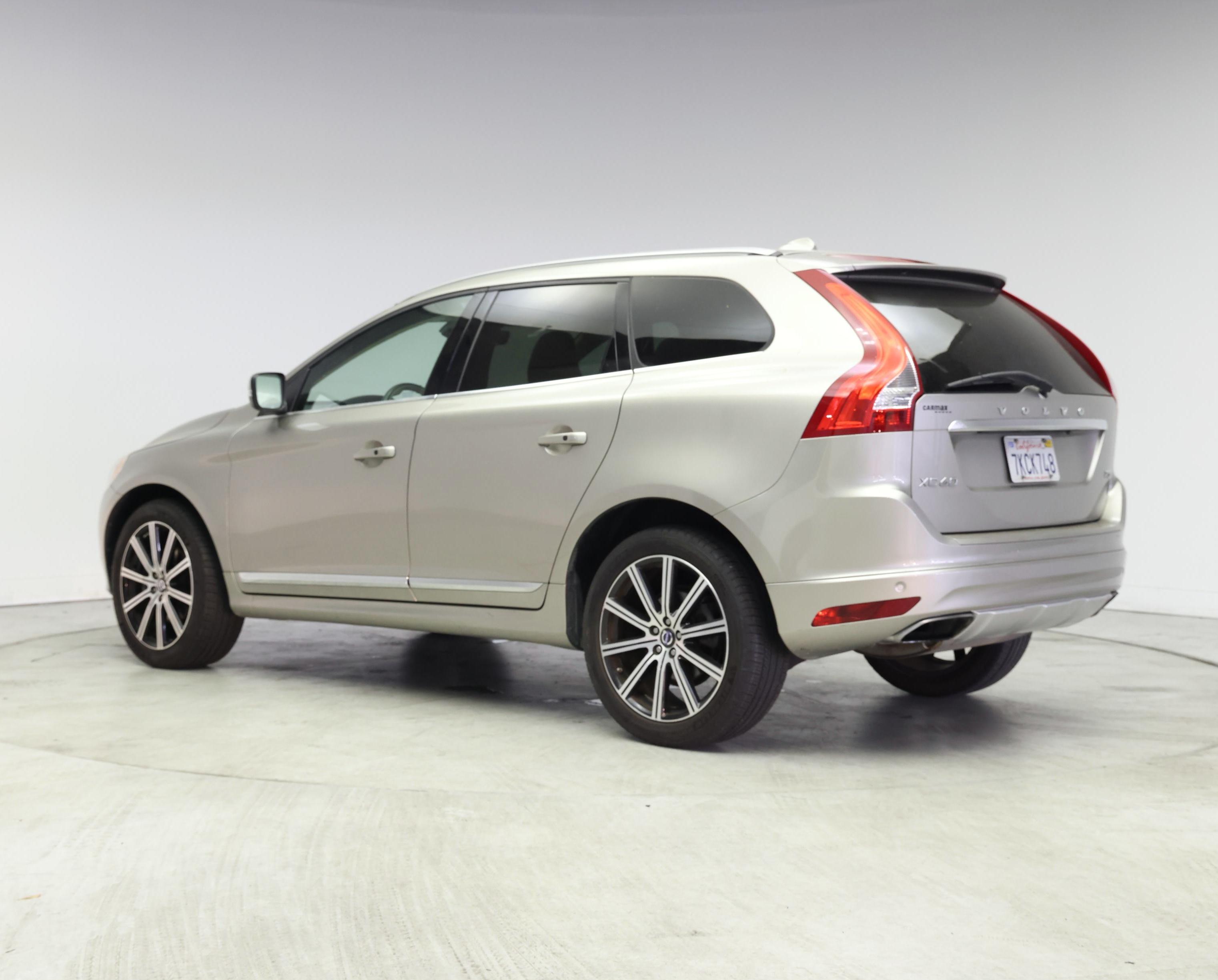 Thumbnail: 2015 Volvo XC60 - 2