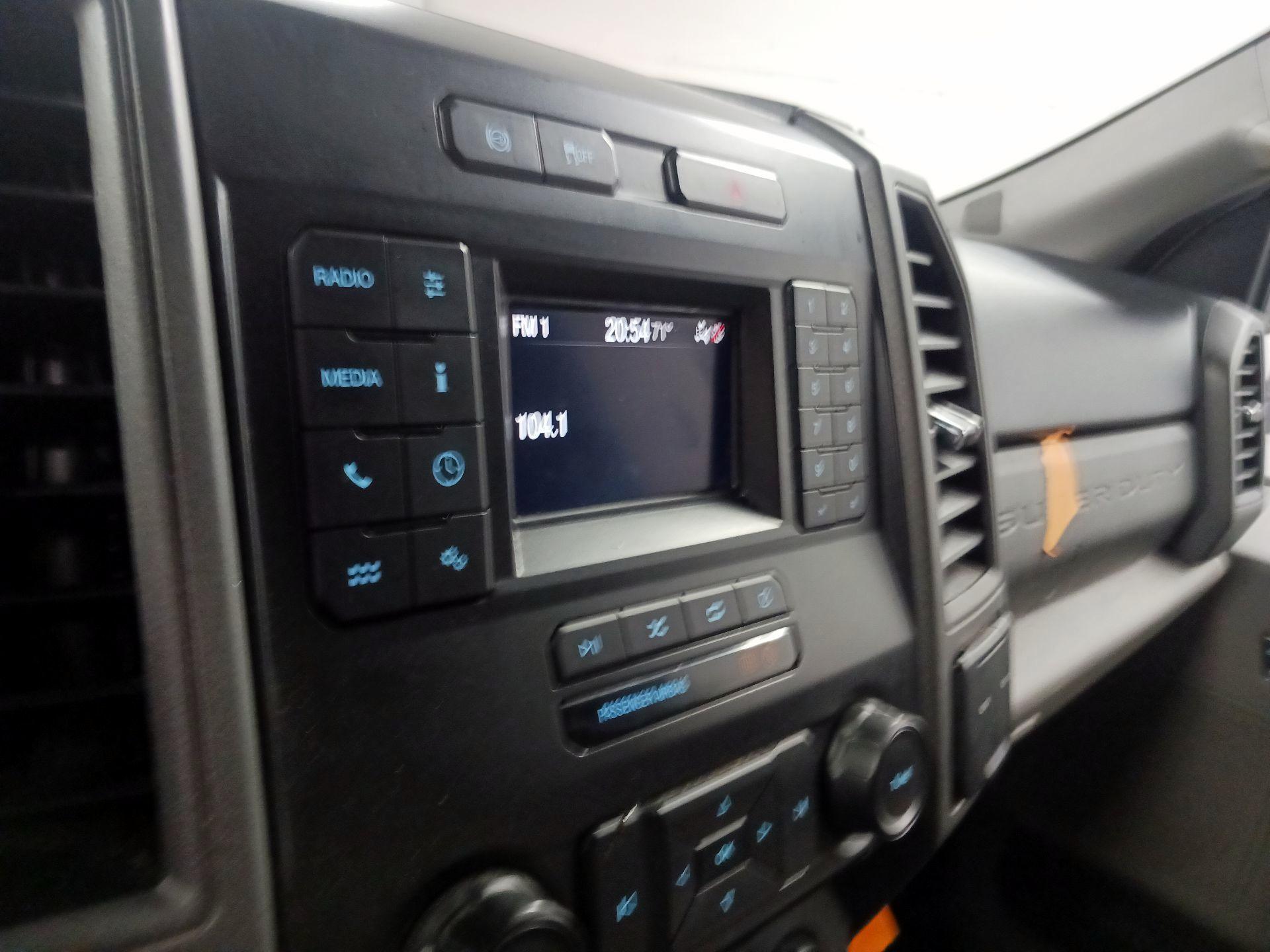 Thumbnail: 2021 Ford F-350 - 14