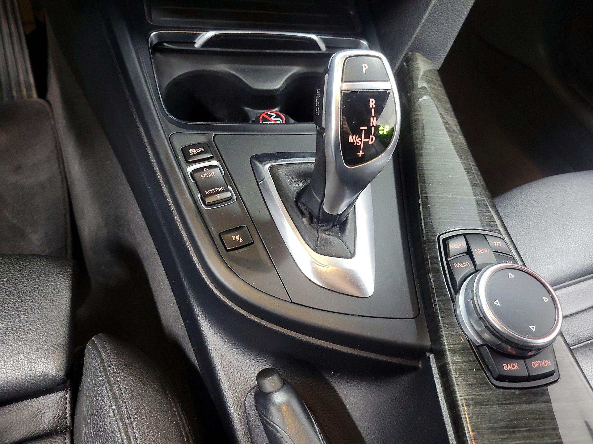 Thumbnail: 2016 BMW 4 Series - 18