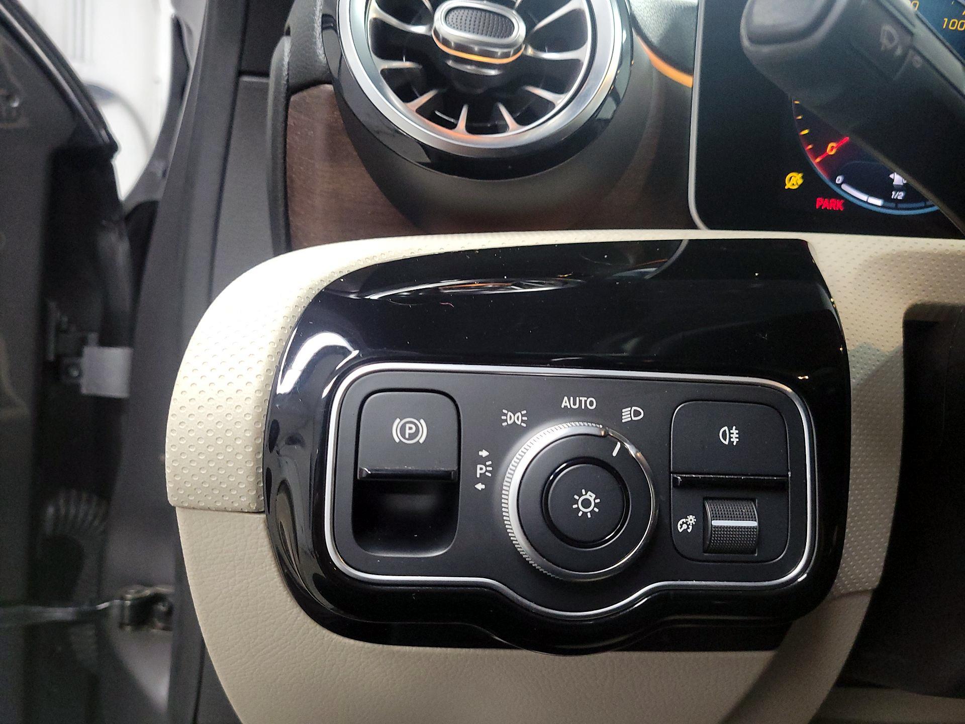 Thumbnail: 2020 Mercedes-Benz A-Class - 13