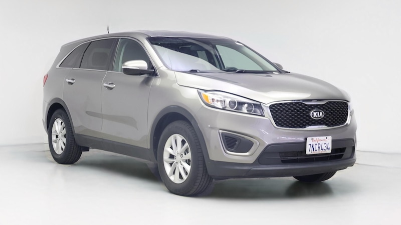 2016 Kia Sorento L Hero Image