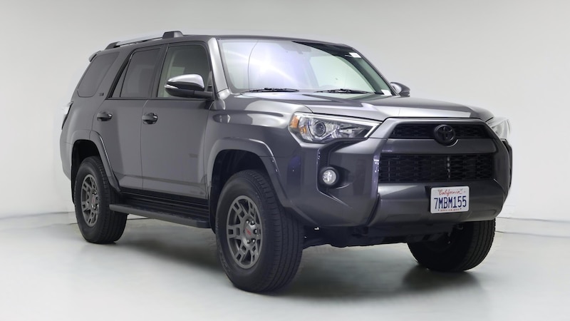 2015 Toyota 4Runner SR5 Hero Image