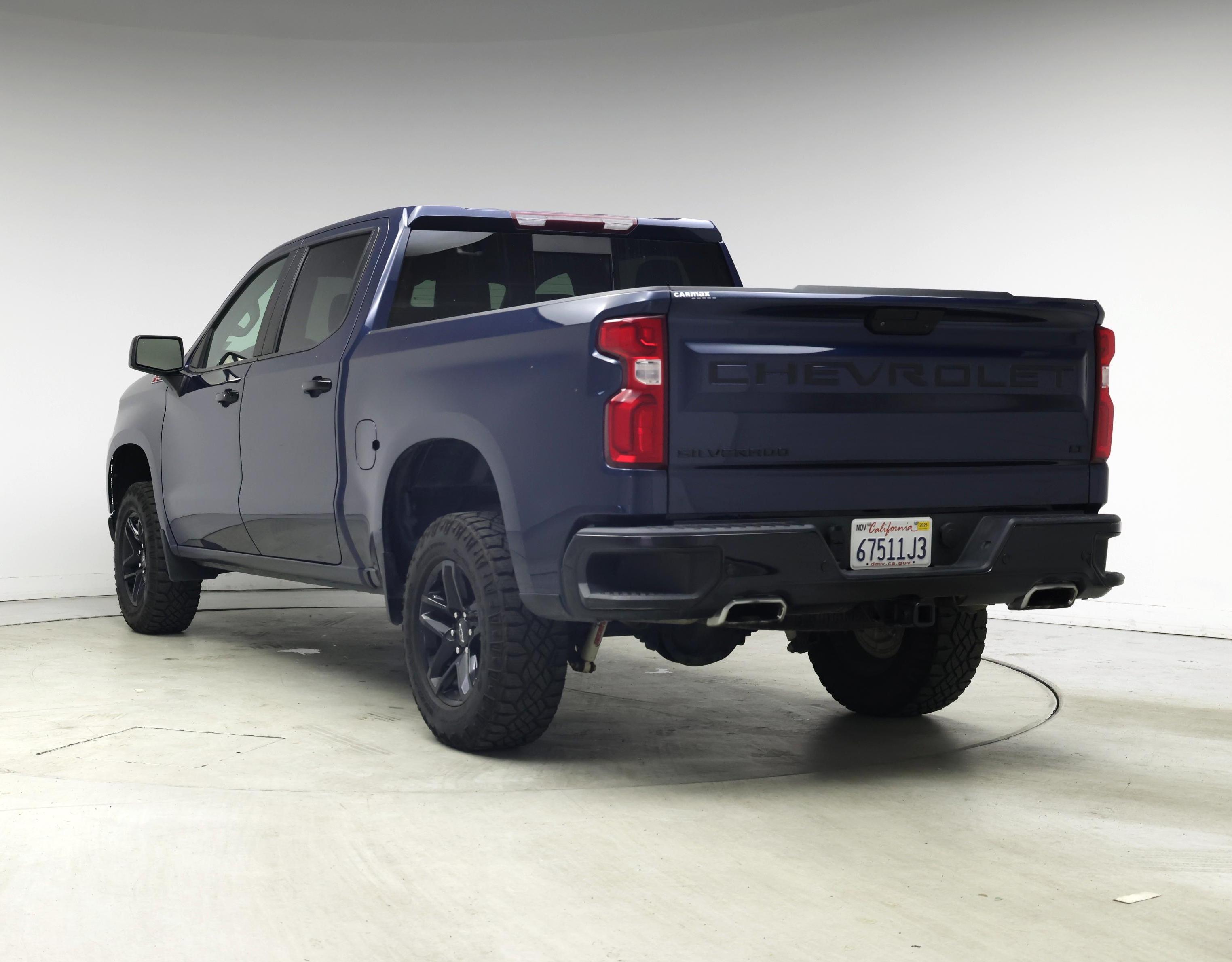 Thumbnail: 2021 Chevrolet Silverado 1500 - 2