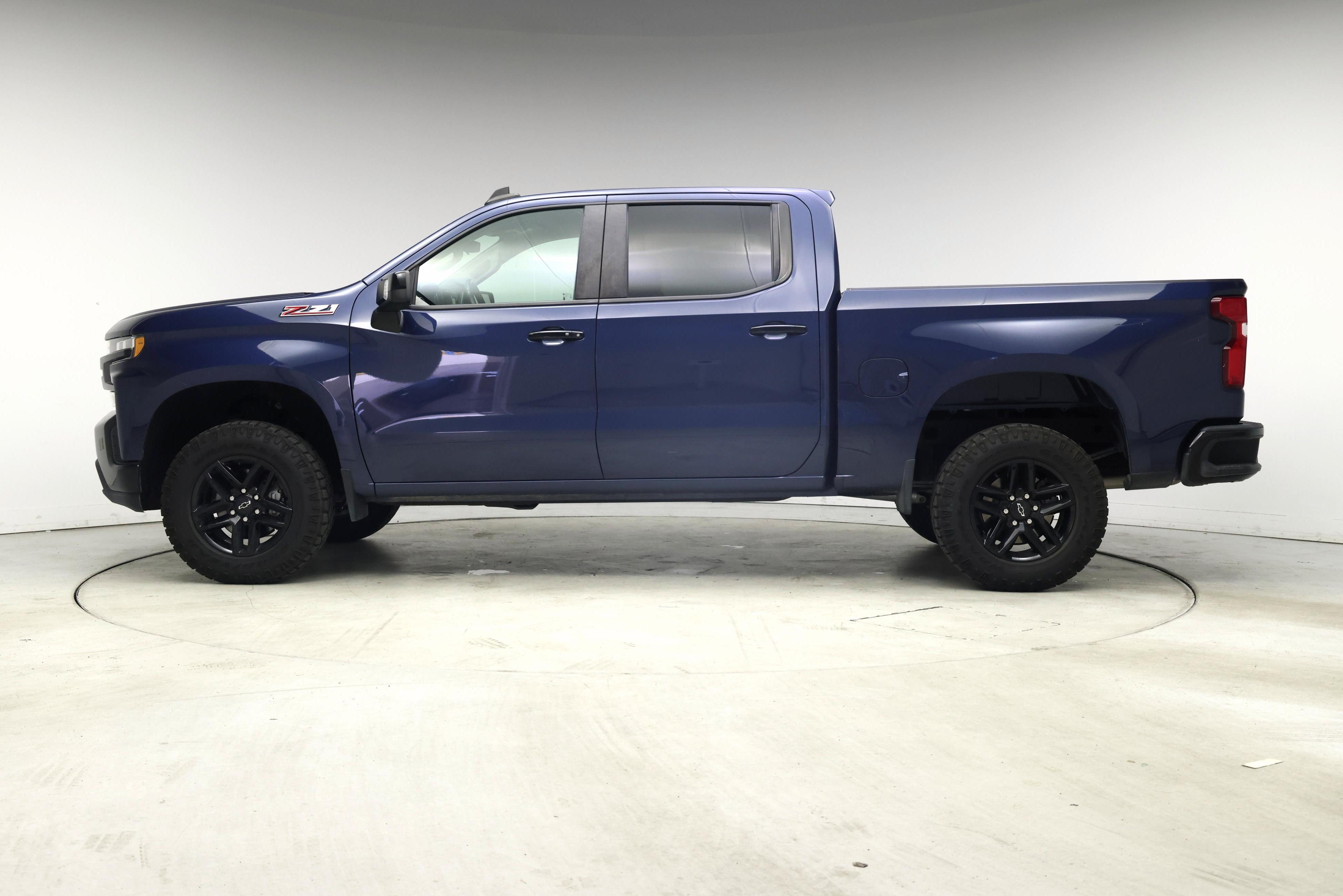 Thumbnail: 2021 Chevrolet Silverado 1500 - 3