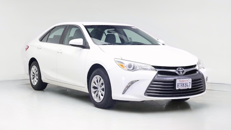 2016 Toyota Camry LE Hero Image