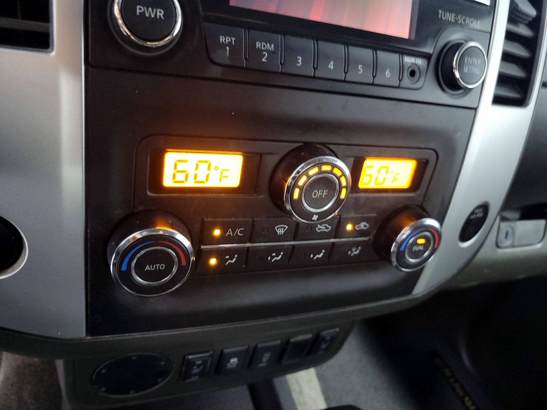 Thumbnail: 2014 Nissan Frontier - 14