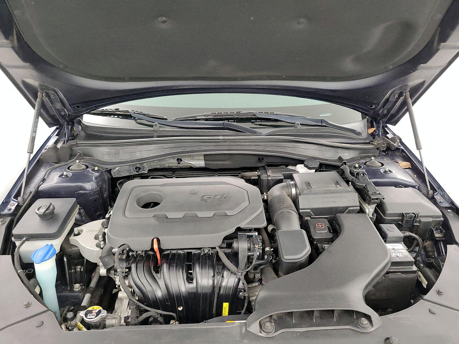 Thumbnail: 2019 Kia Optima - 19