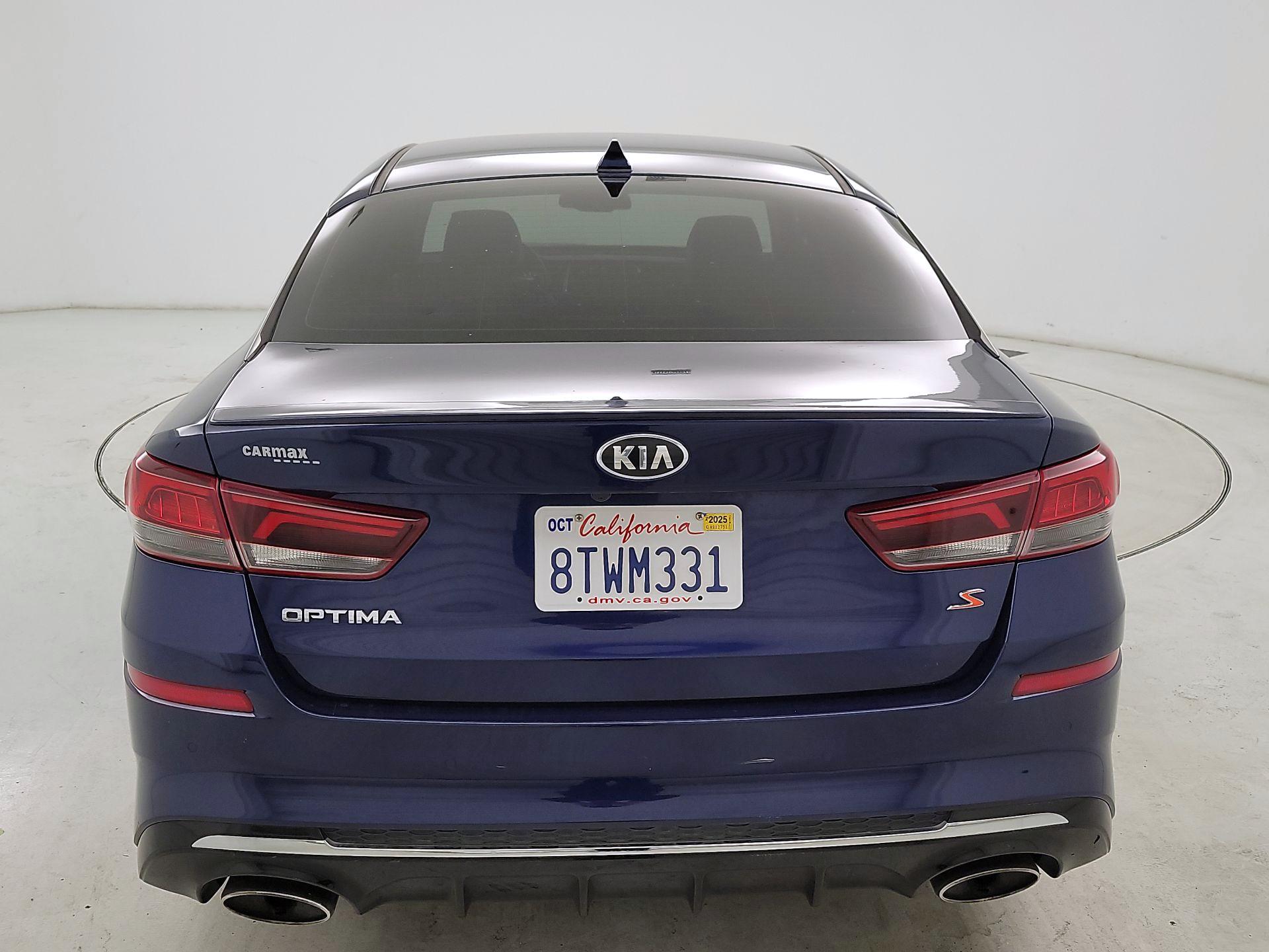 Thumbnail: 2019 Kia Optima - 6