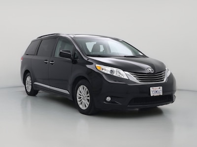 2013 Toyota Sienna XLE -
                Buena Park, CA