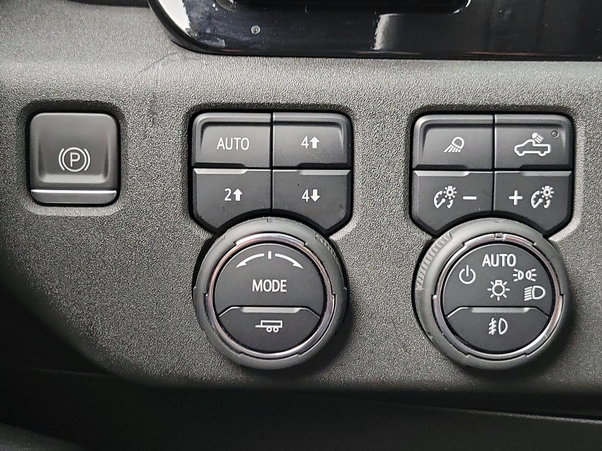 Thumbnail: 2023 Chevrolet Silverado 1500 - 13