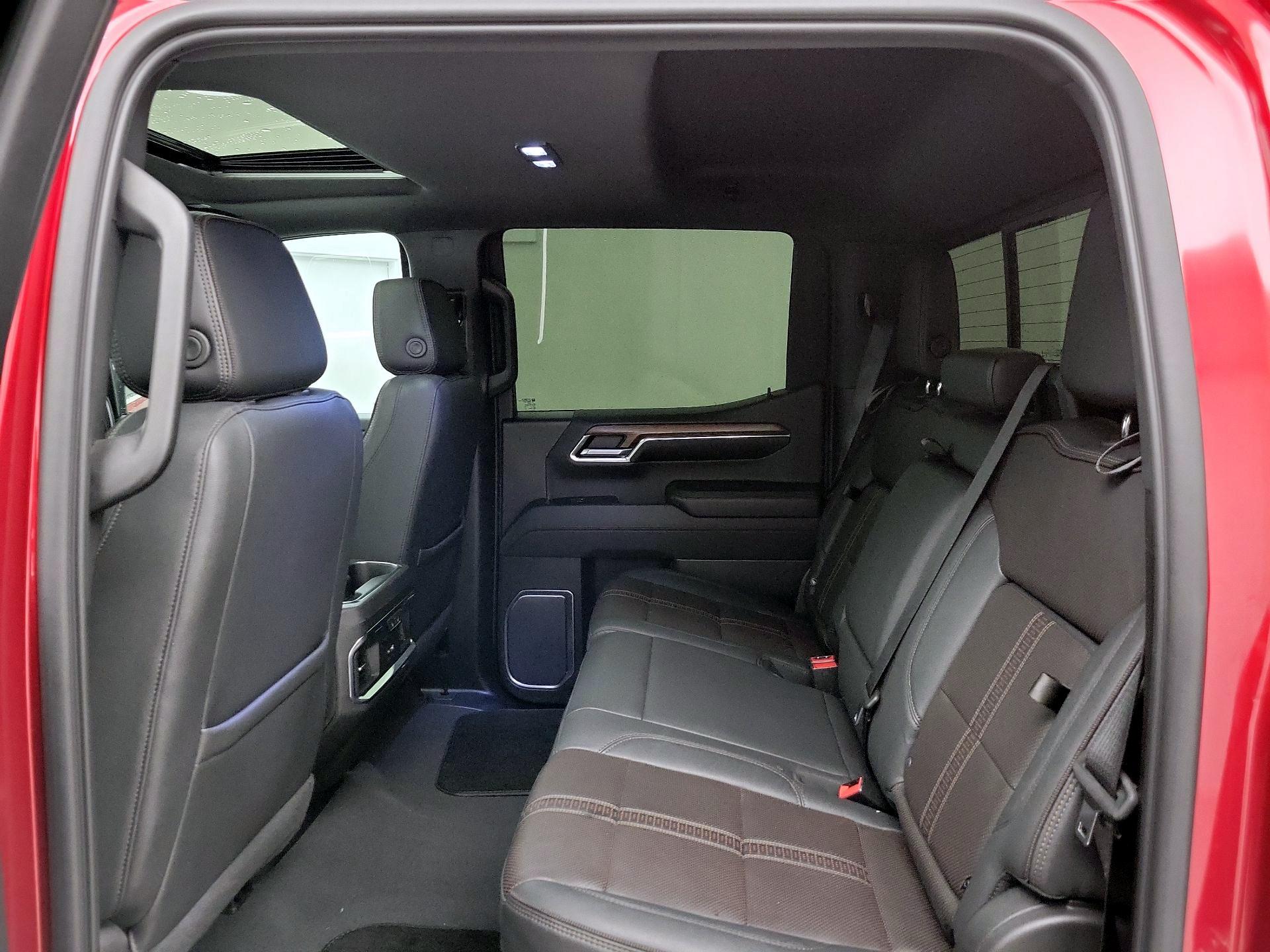 Thumbnail: 2023 Chevrolet Silverado 1500 - 20