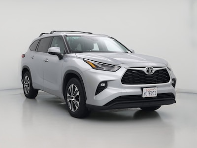 2022 Toyota Highlander XLE -
                Buena Park, CA