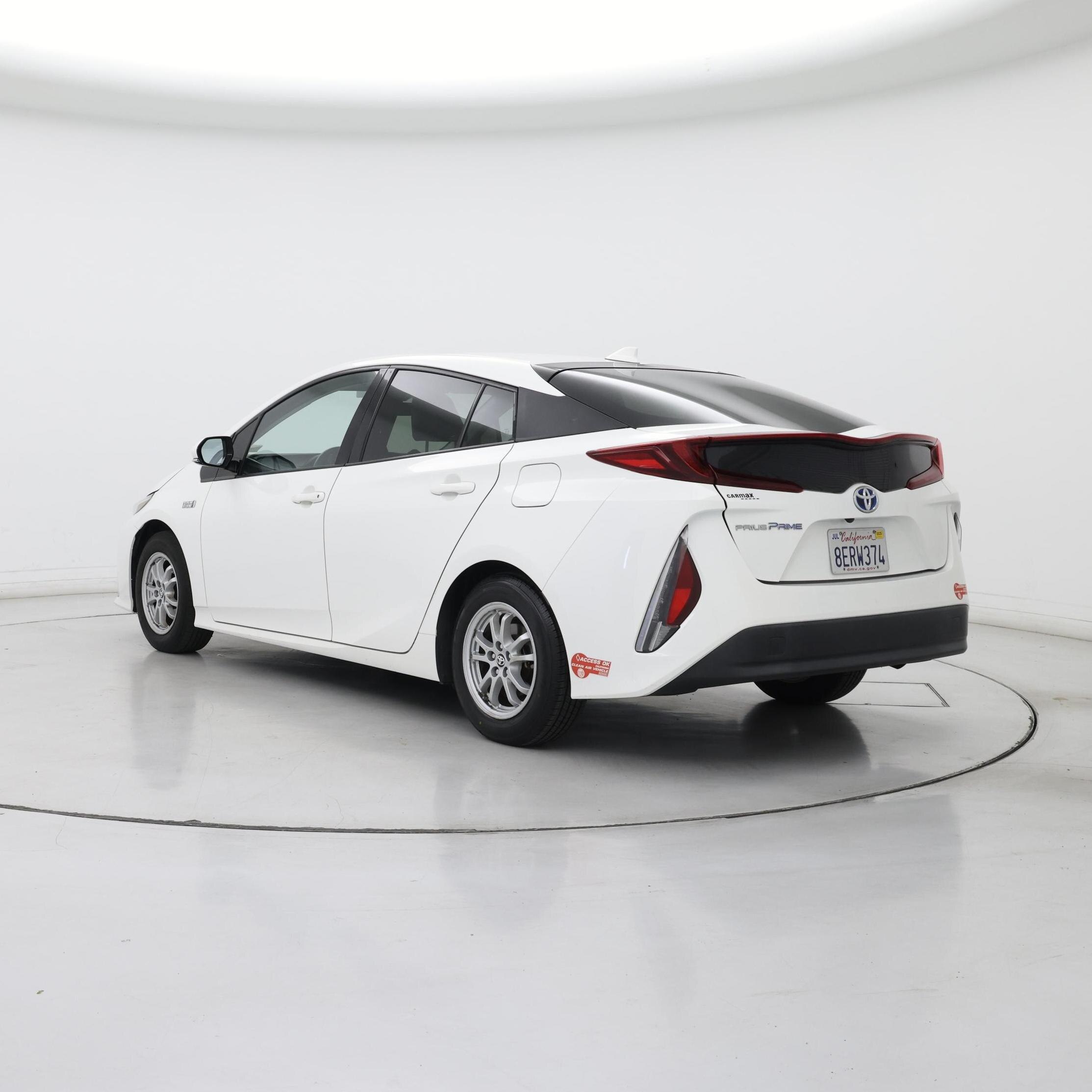 Thumbnail: 2018 Toyota Prius Prime - 2