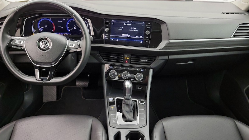 2019 Volkswagen Jetta SEL 9