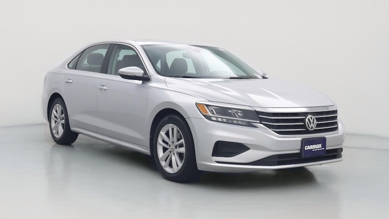 2020 Volkswagen Passat SE Hero Image