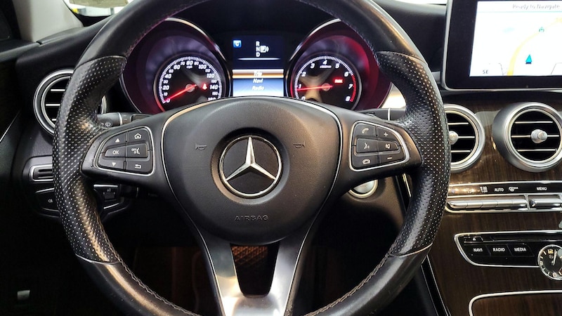 2015 Mercedes-Benz C-Class C 300 10