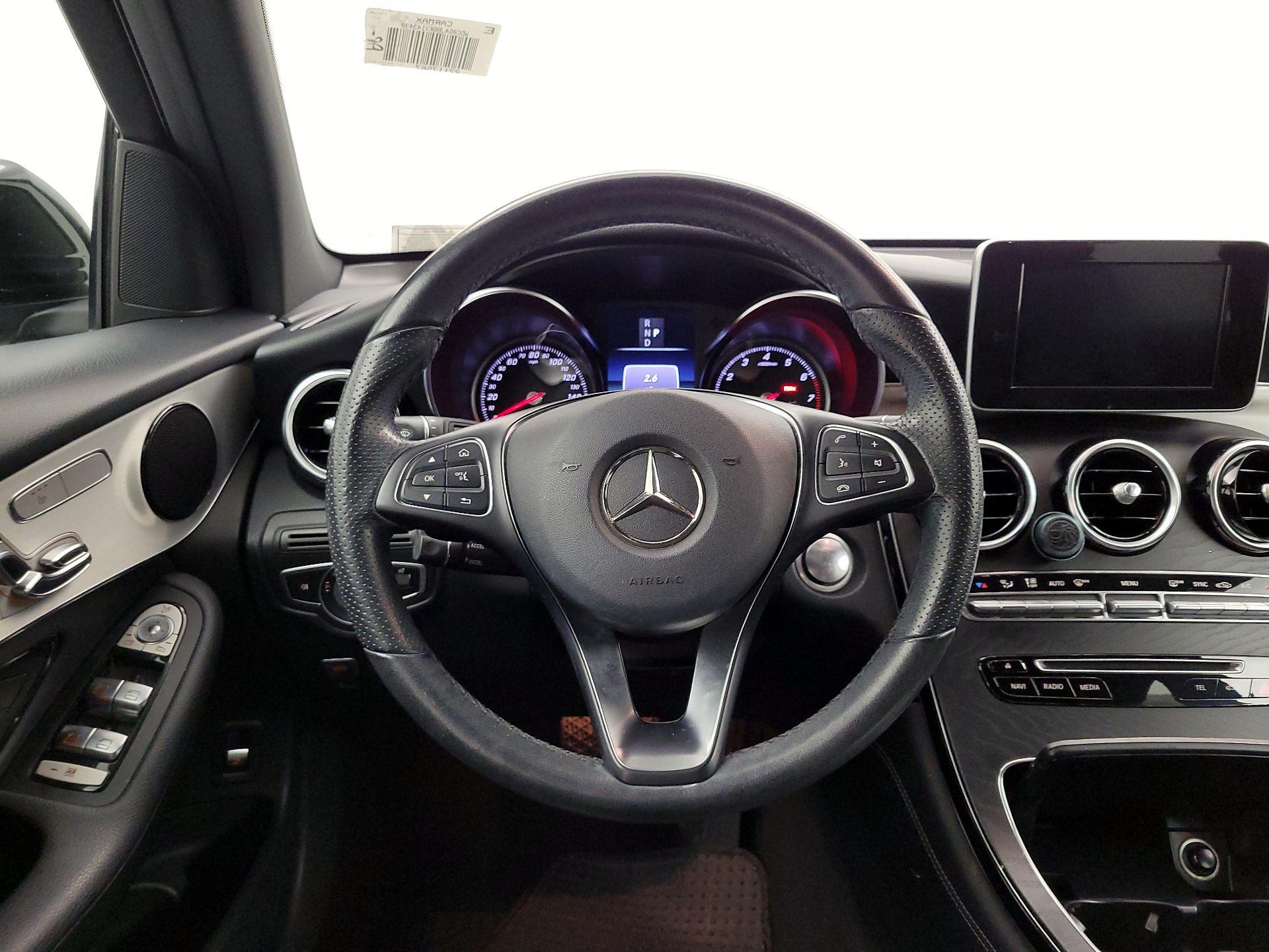 Thumbnail: 2019 Mercedes-Benz GLC - 10