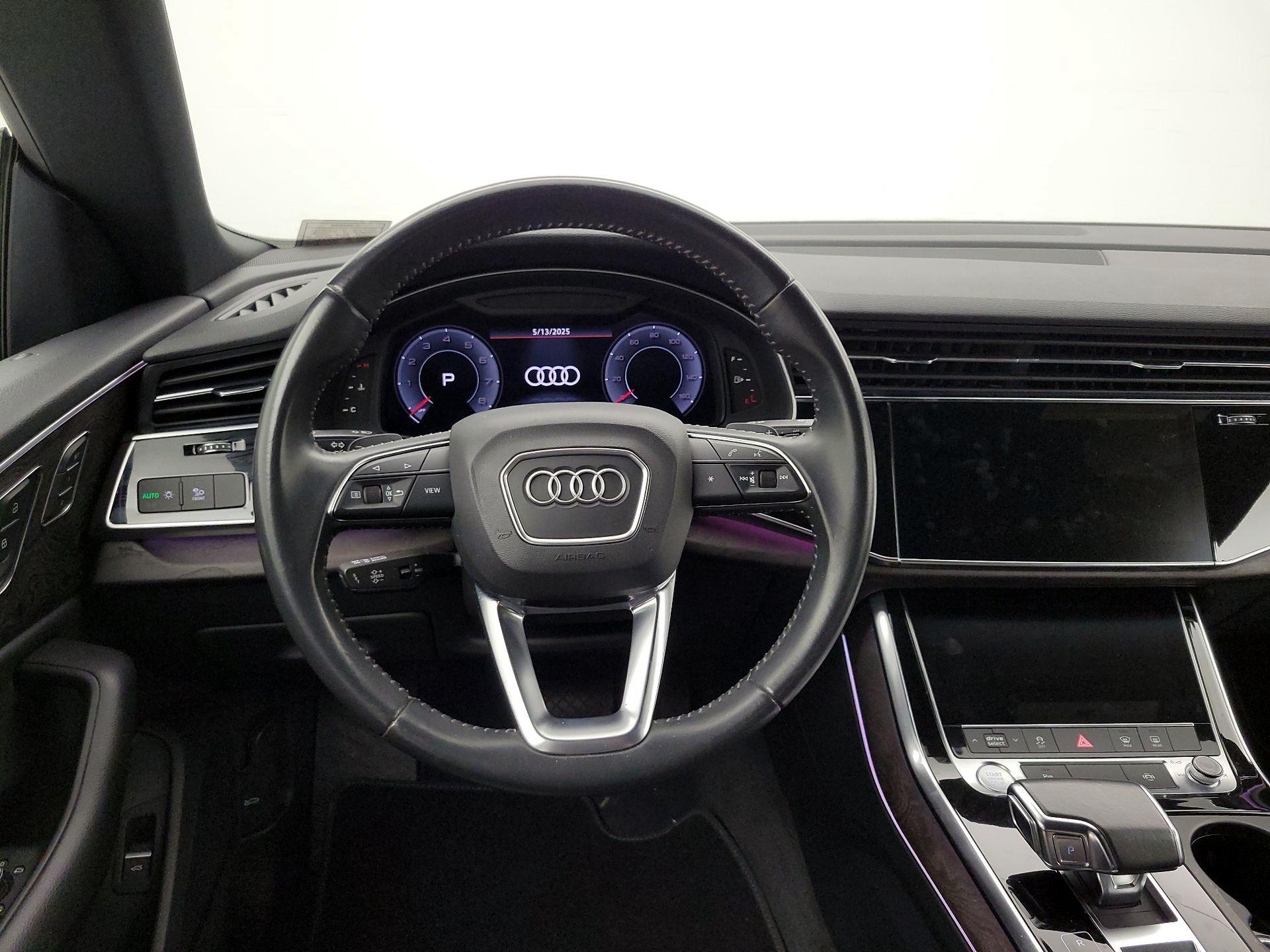 Thumbnail: 2020 Audi Q8 - 10