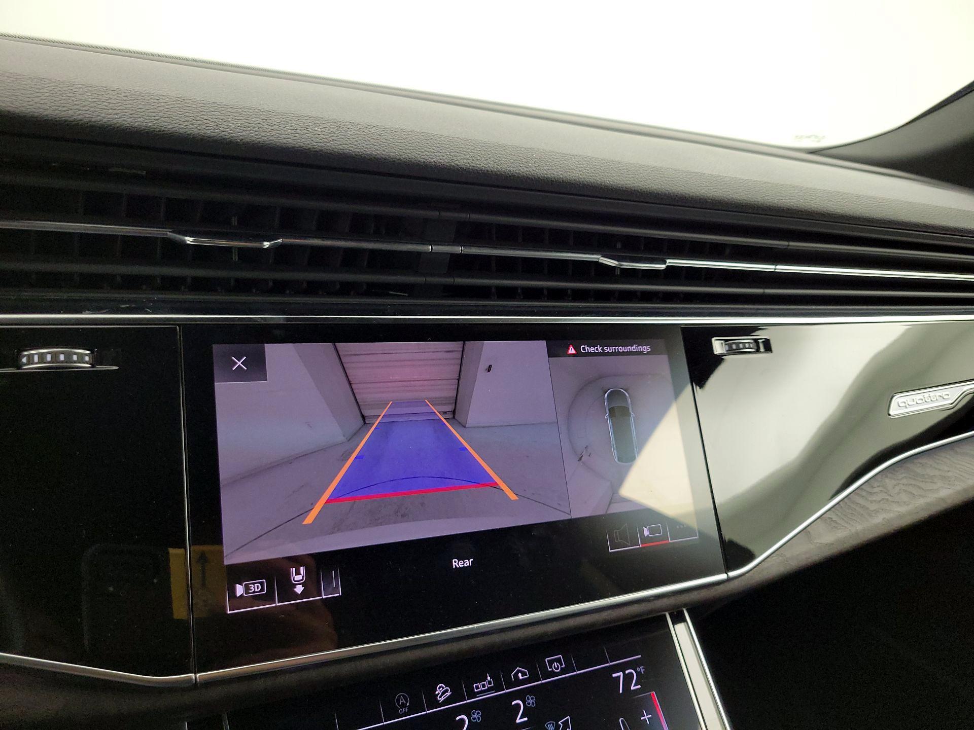 Thumbnail: 2020 Audi Q8 - 15