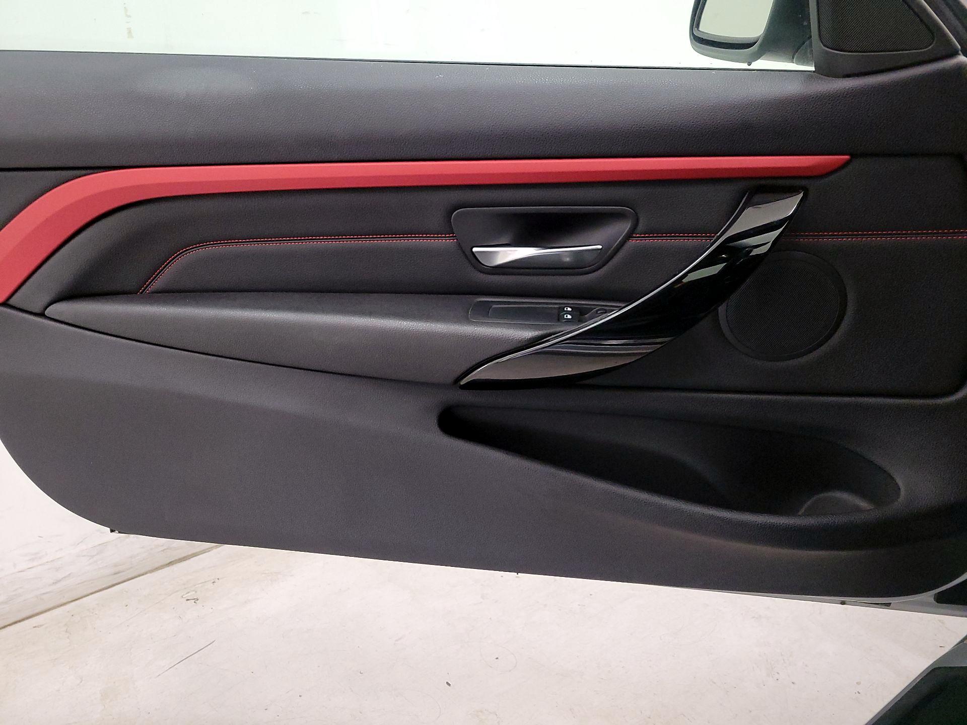 Thumbnail: 2014 BMW 4 Series - 12