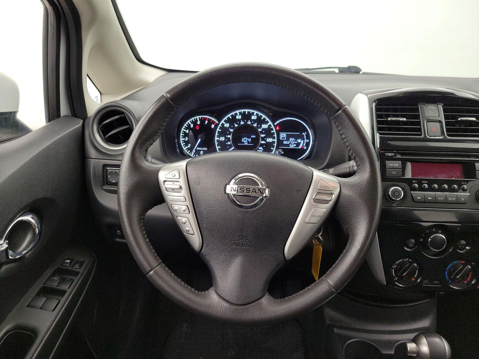 Thumbnail: 2015 Nissan Versa Note - 10