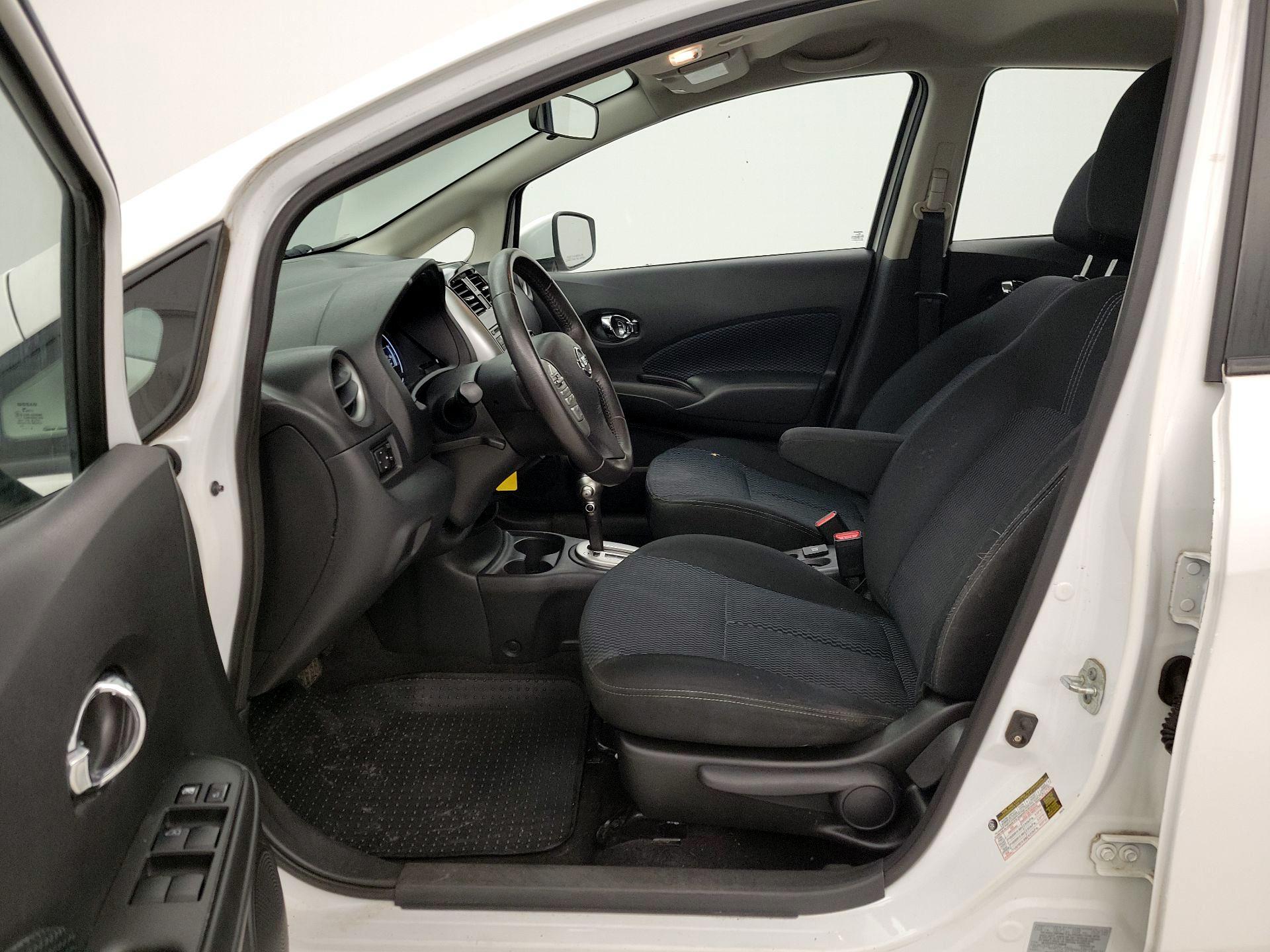 Thumbnail: 2015 Nissan Versa Note - 11
