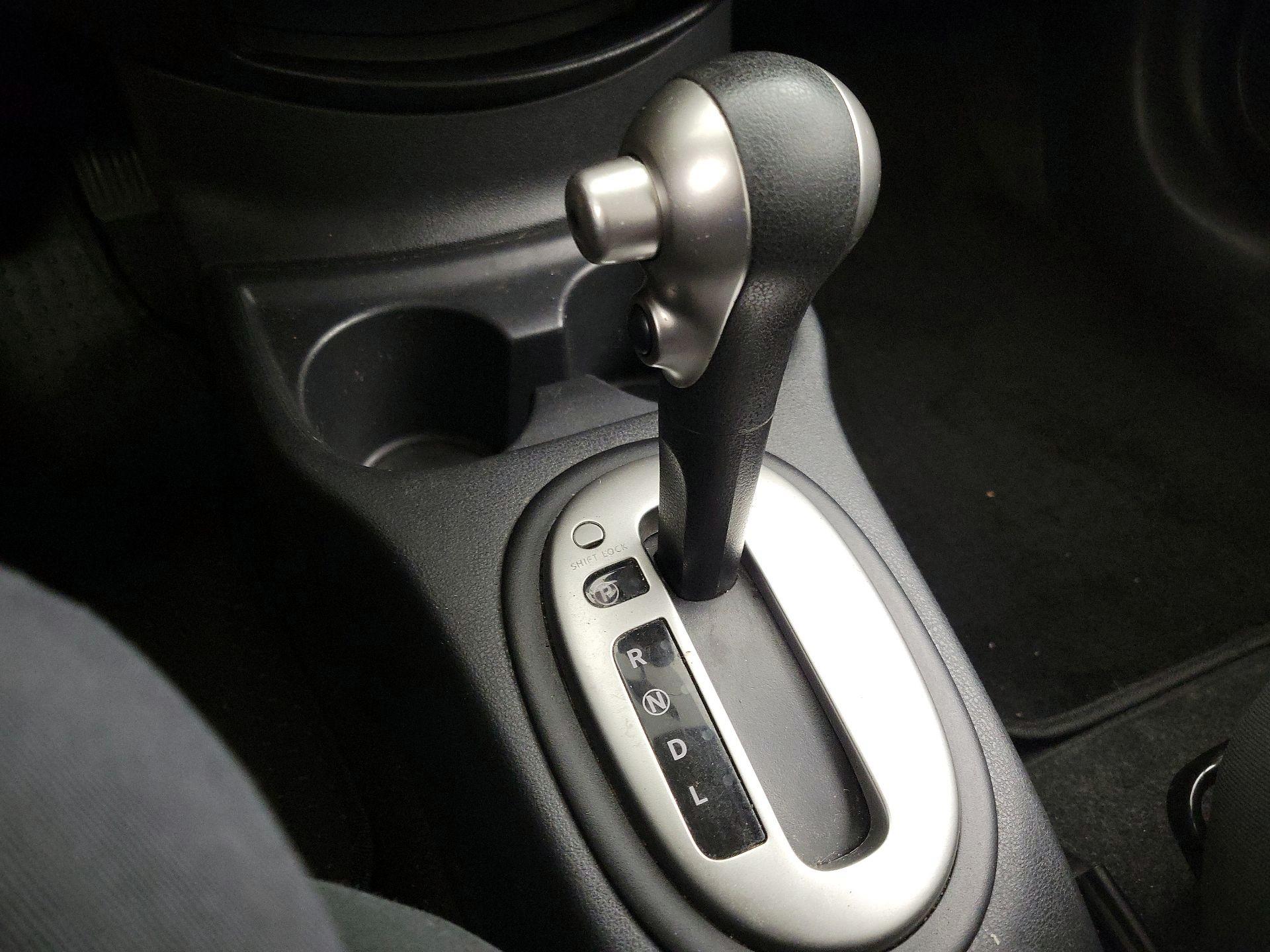Thumbnail: 2015 Nissan Versa Note - 16