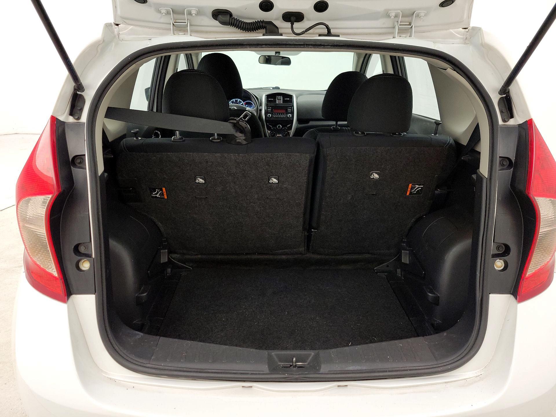 Thumbnail: 2015 Nissan Versa Note - 19