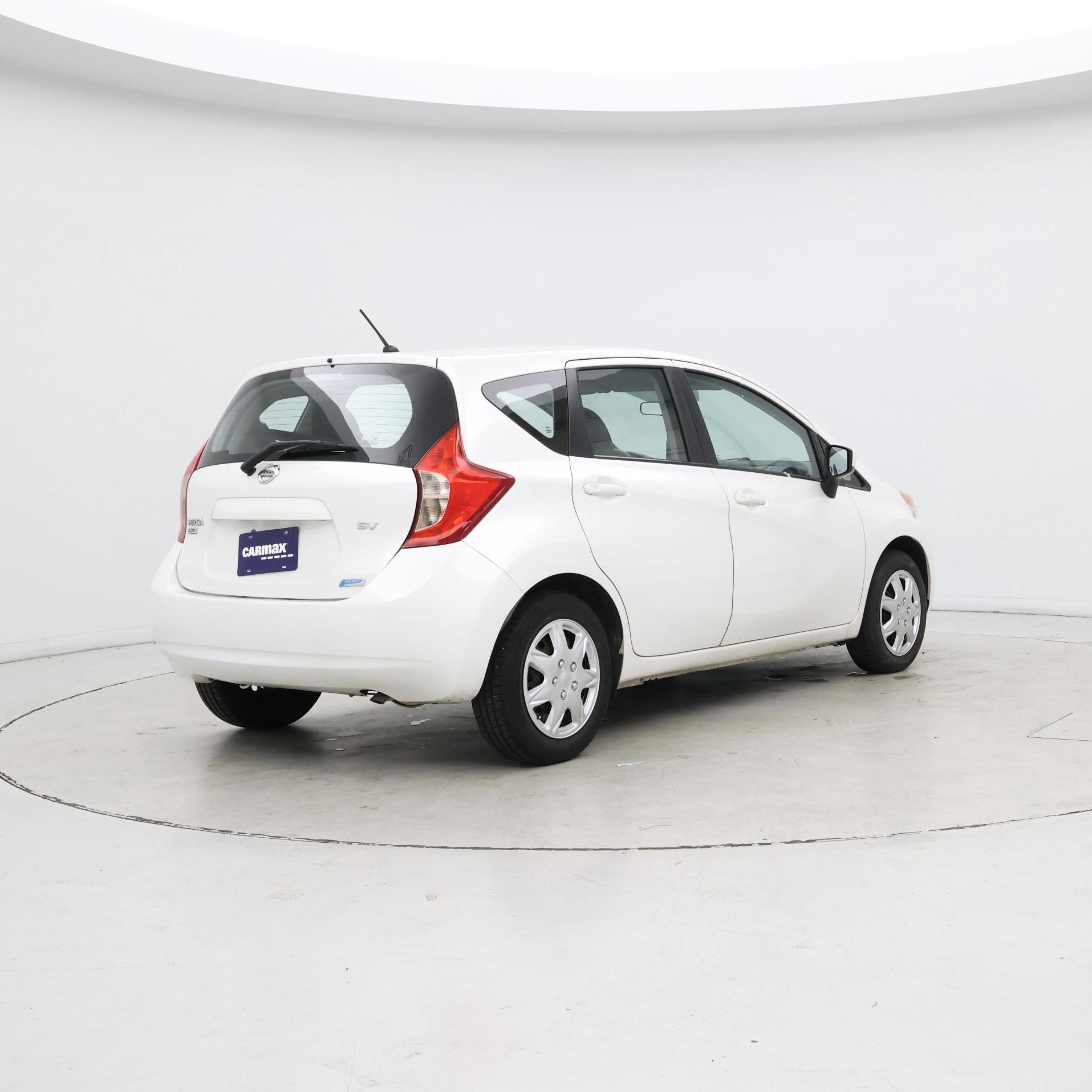 Thumbnail: 2015 Nissan Versa Note - 8