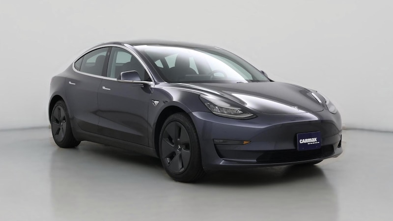 2019 Tesla Model 3 Standard Range Hero Image