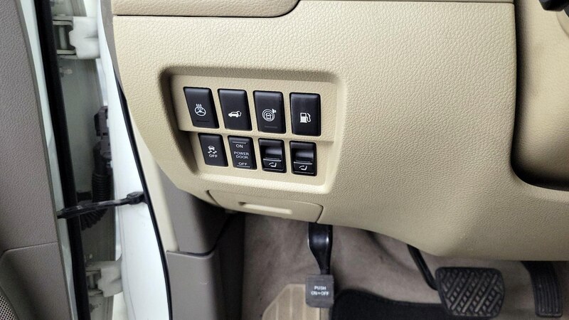 2013 Nissan Murano LE 13