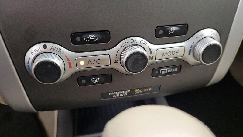 2013 Nissan Murano LE 17