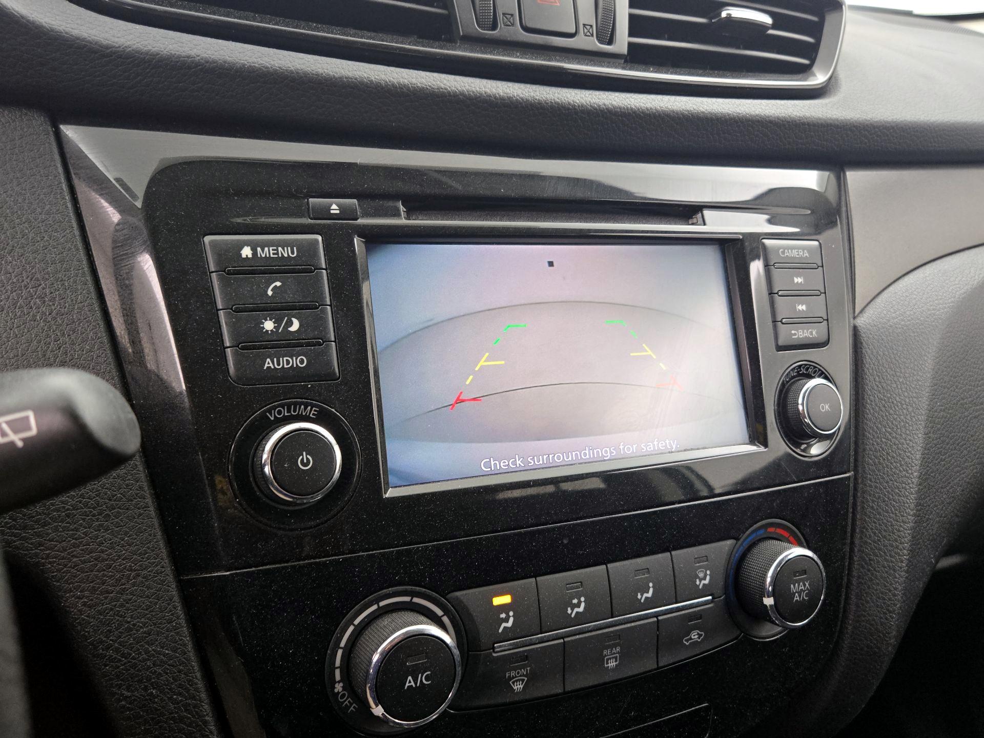 Thumbnail: 2019 Nissan Rogue Sport - 14