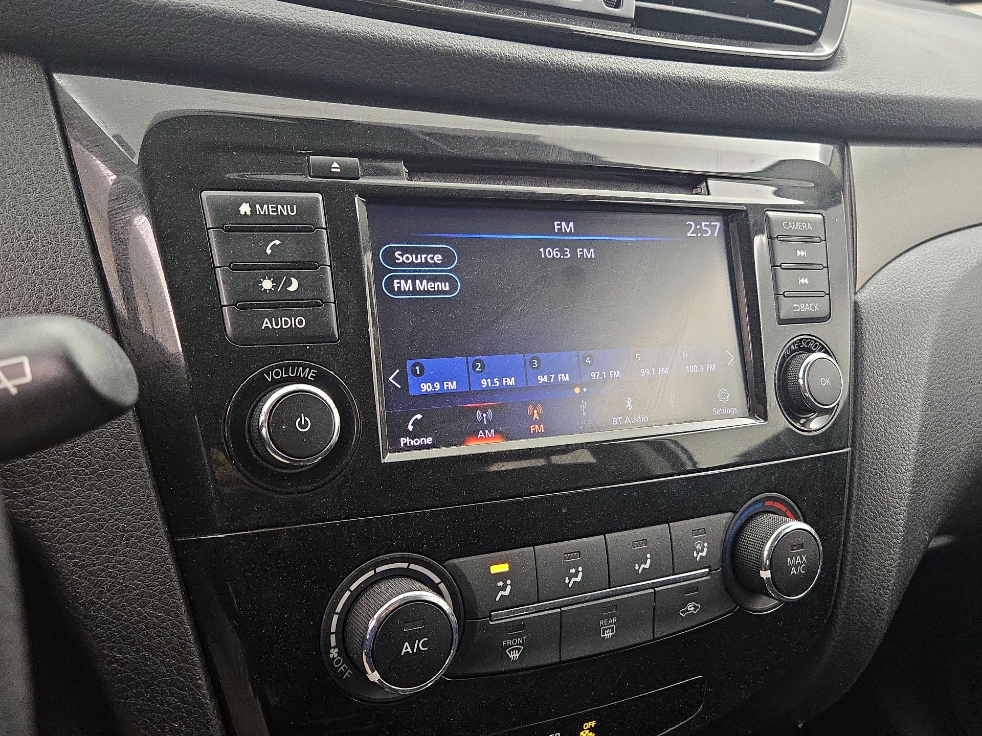 Thumbnail: 2019 Nissan Rogue Sport - 15