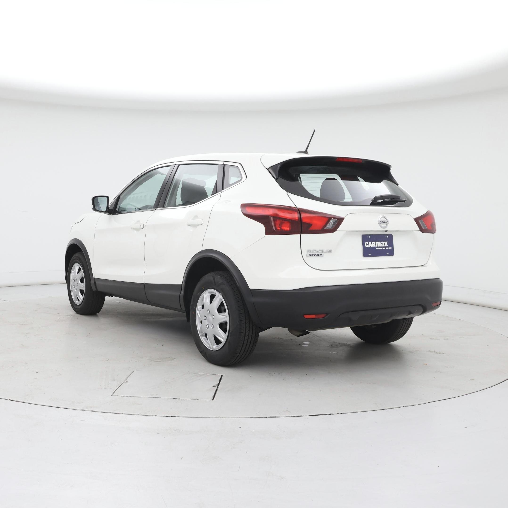 Thumbnail: 2019 Nissan Rogue Sport - 2