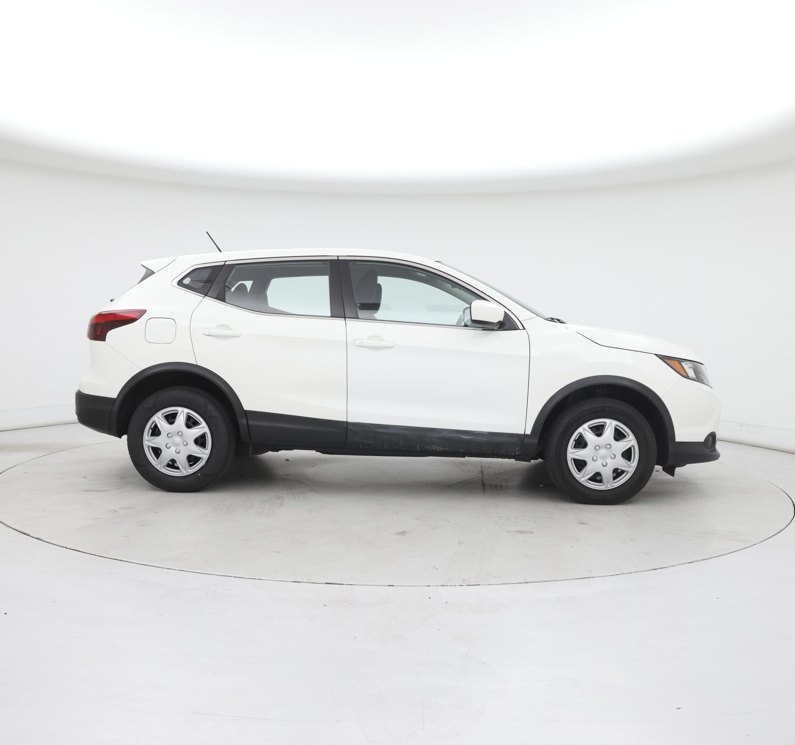 Thumbnail: 2019 Nissan Rogue Sport - 7