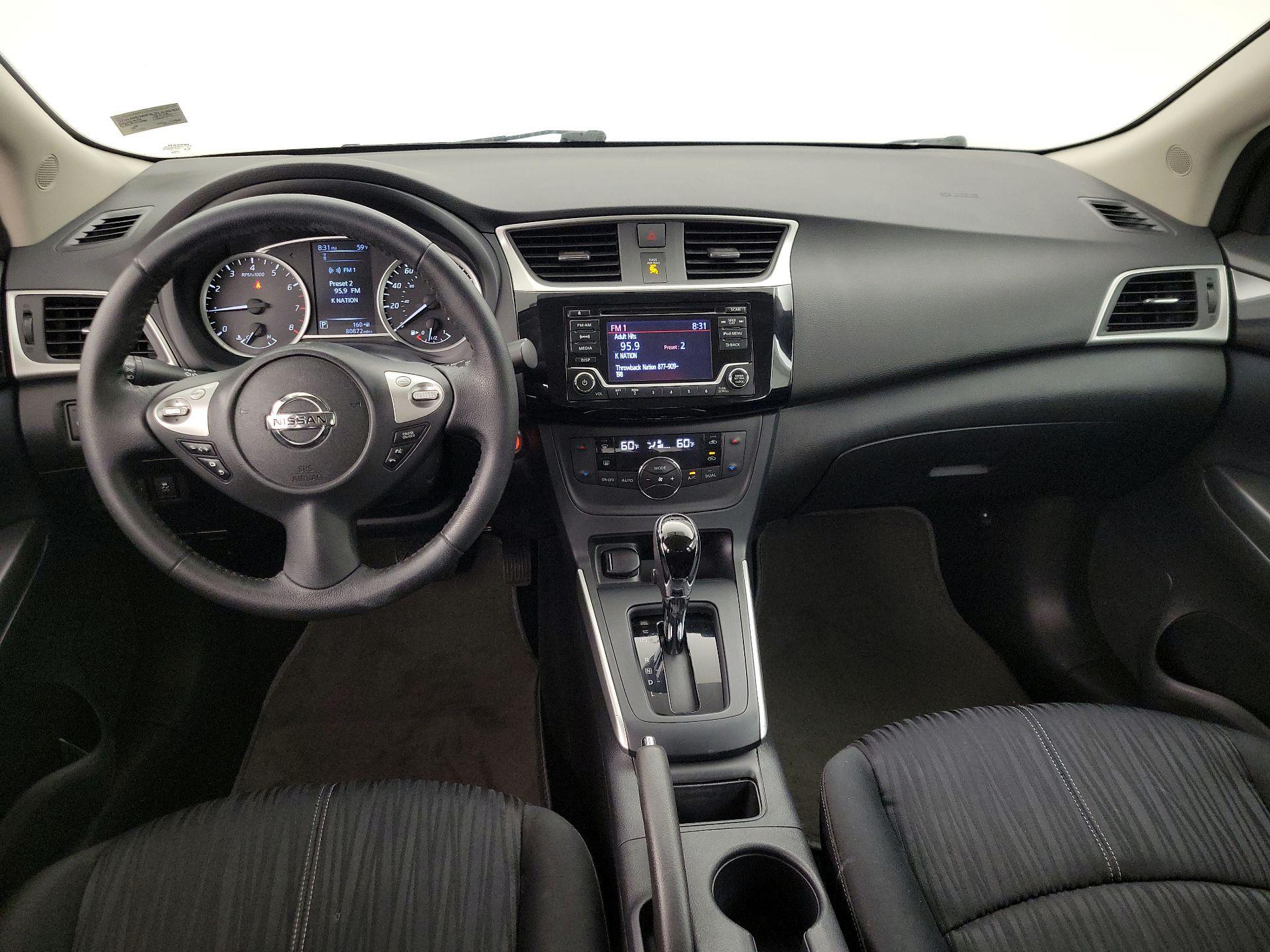 Thumbnail: 2018 Nissan Sentra - 9