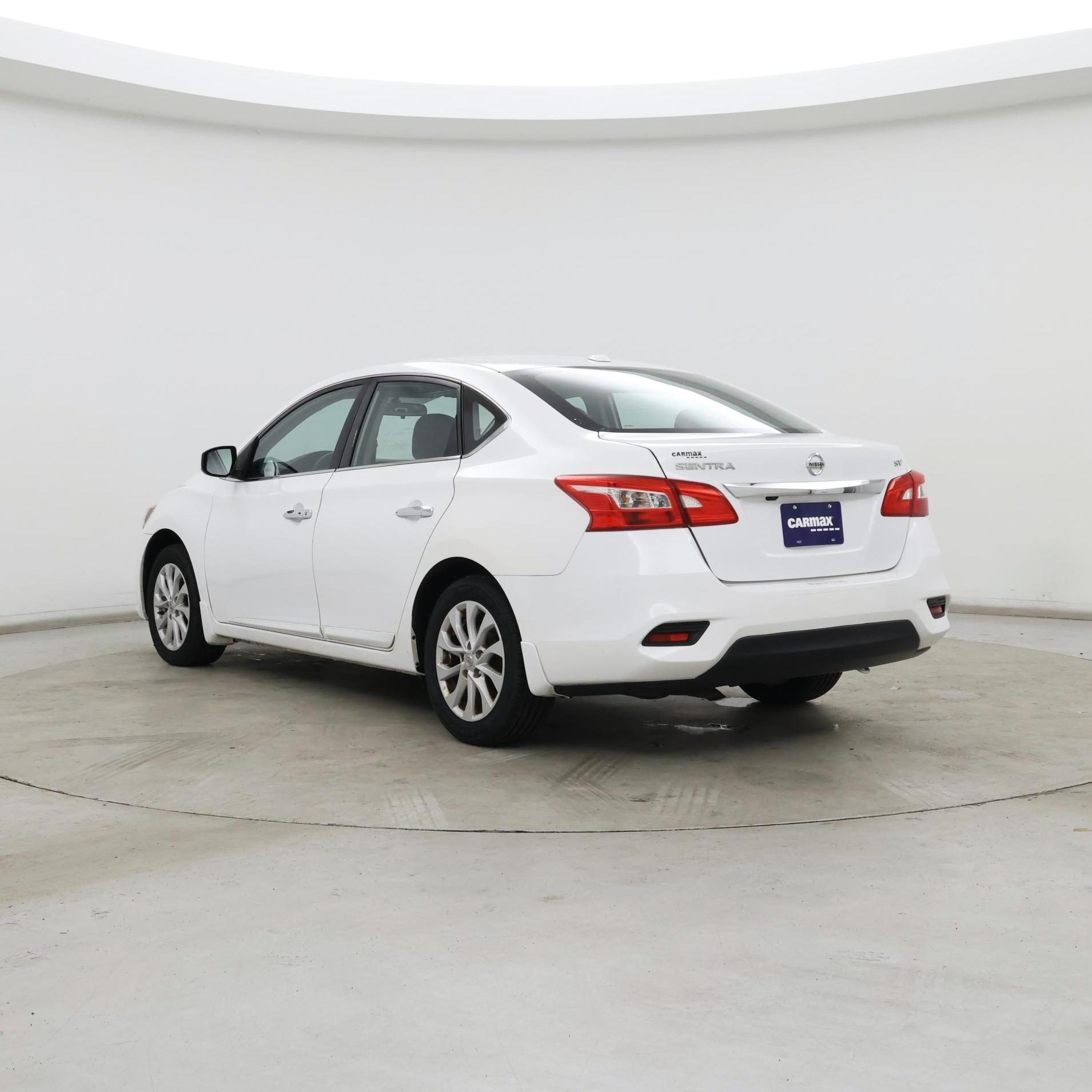 Thumbnail: 2018 Nissan Sentra - 2