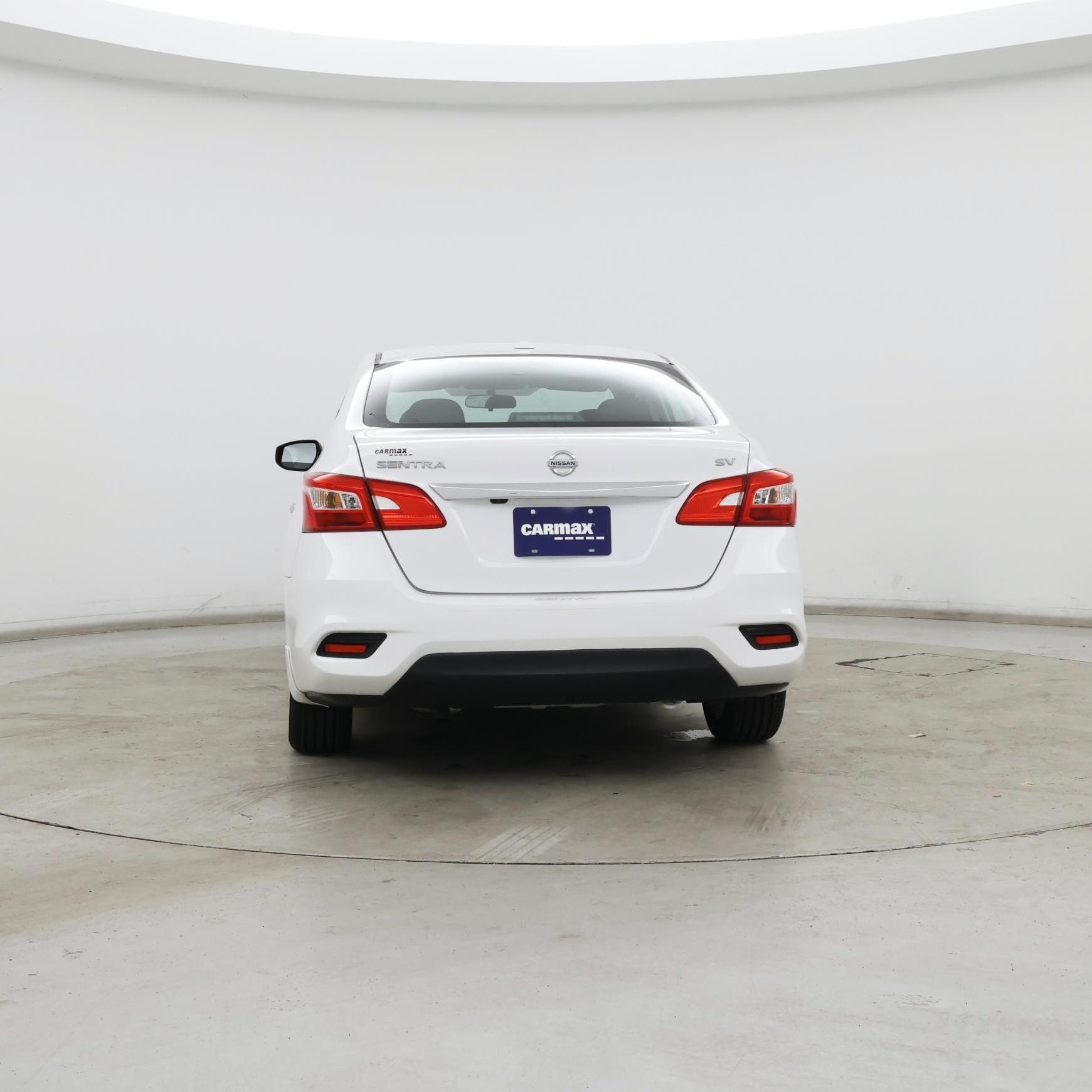 Thumbnail: 2018 Nissan Sentra - 6