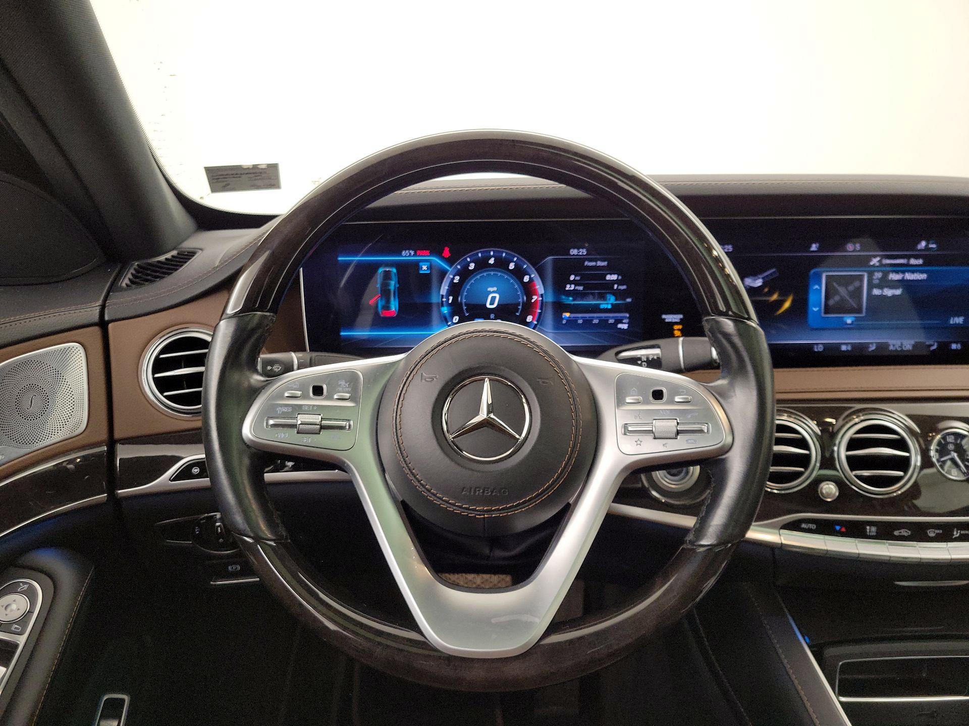 Thumbnail: 2019 Mercedes-Benz S-Class - 10