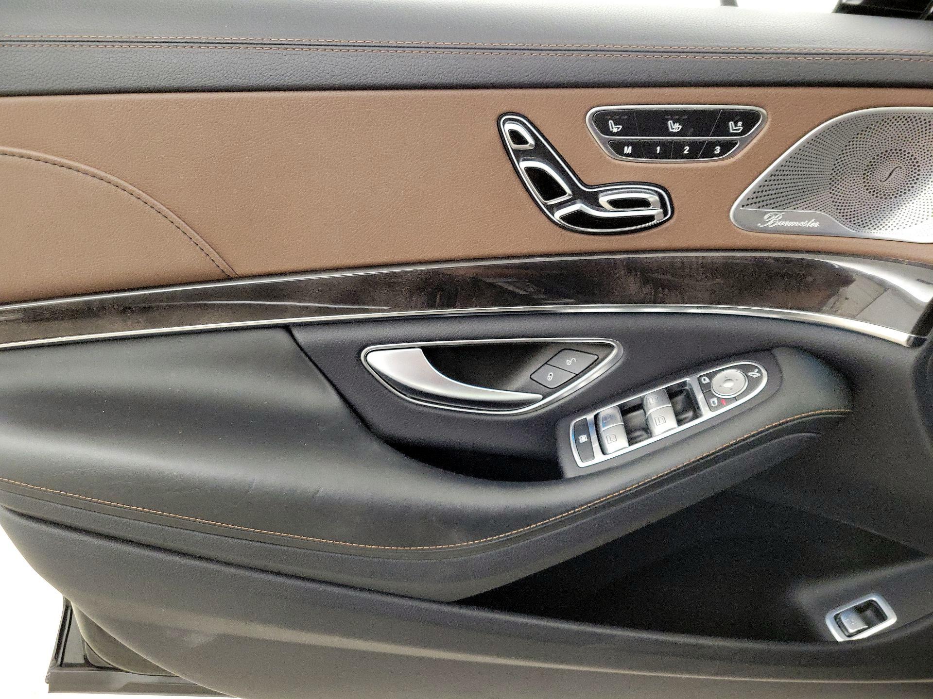 Thumbnail: 2019 Mercedes-Benz S-Class - 12