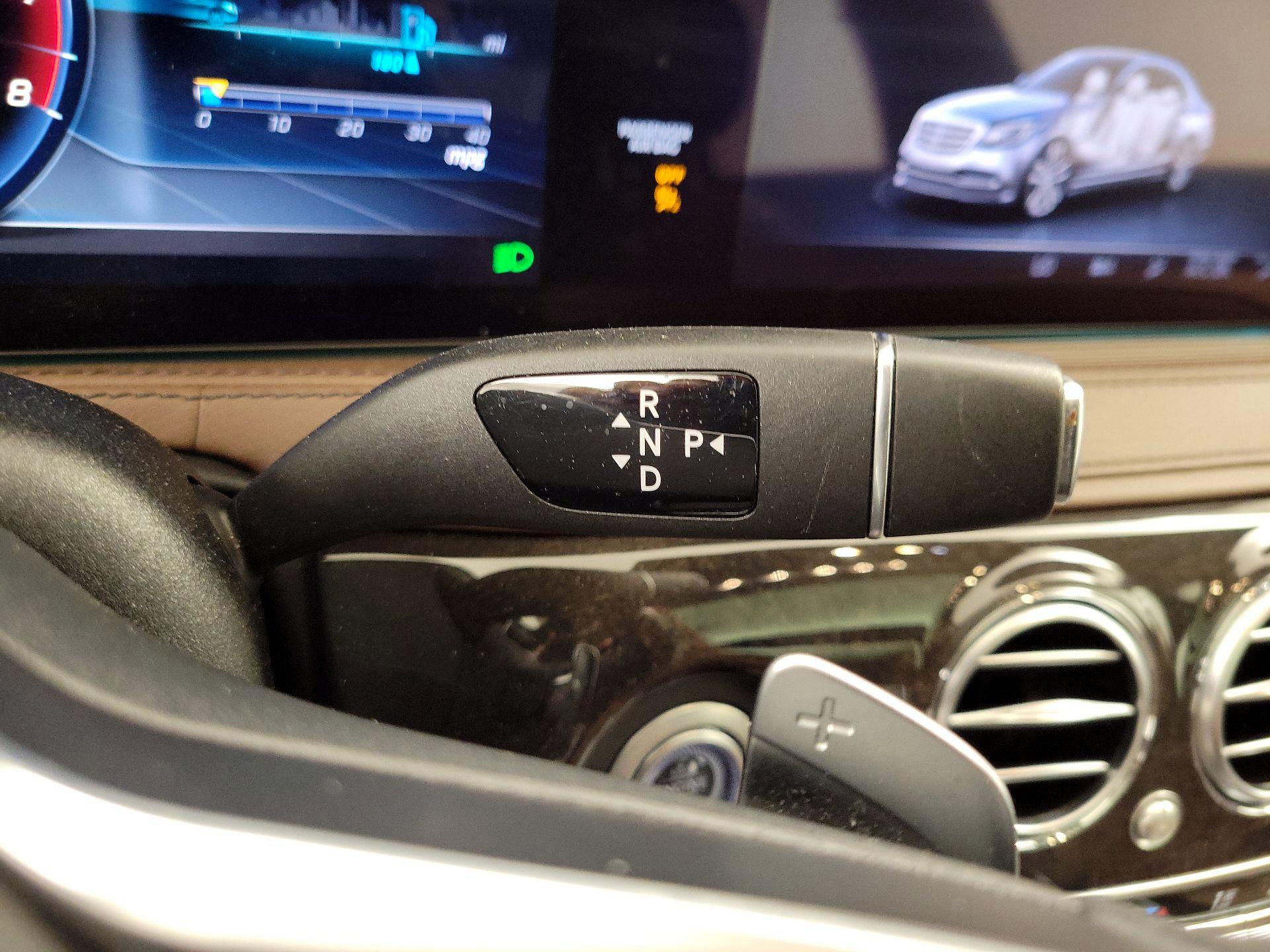 Thumbnail: 2019 Mercedes-Benz S-Class - 18
