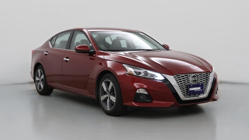 2019 Nissan Altima SL Hero Image