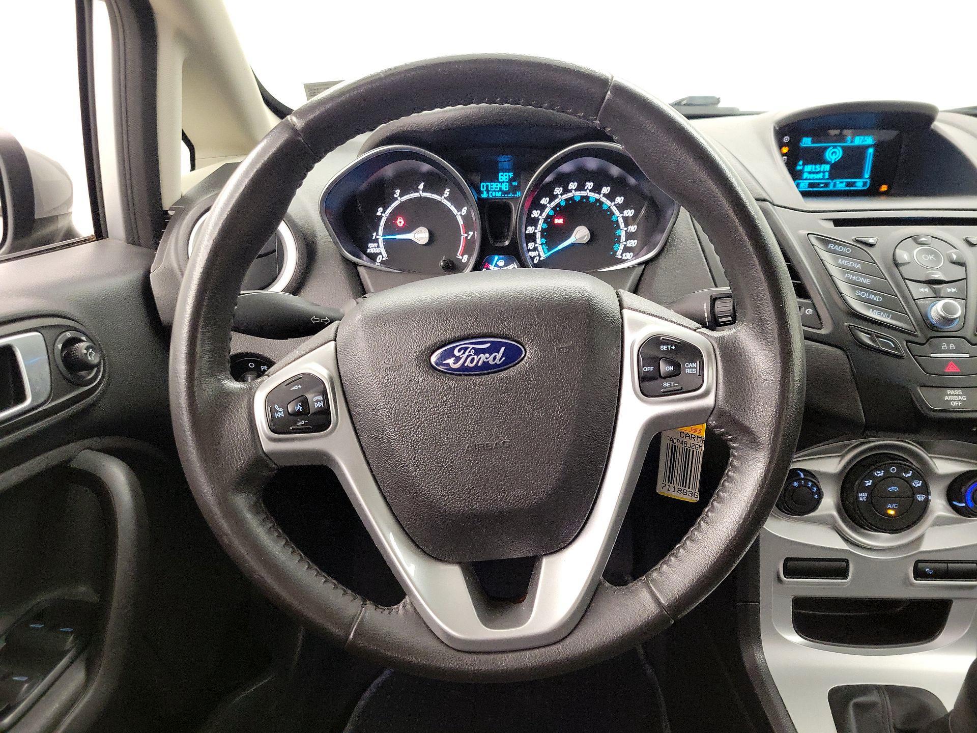 Thumbnail: 2016 Ford Fiesta - 10